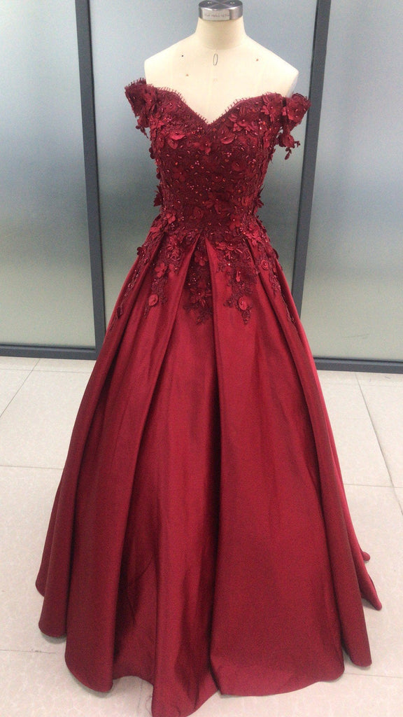 Ball Gown Burgundy Sleeveless Off the Shoulder Lace Applique Prom Dresses INC77