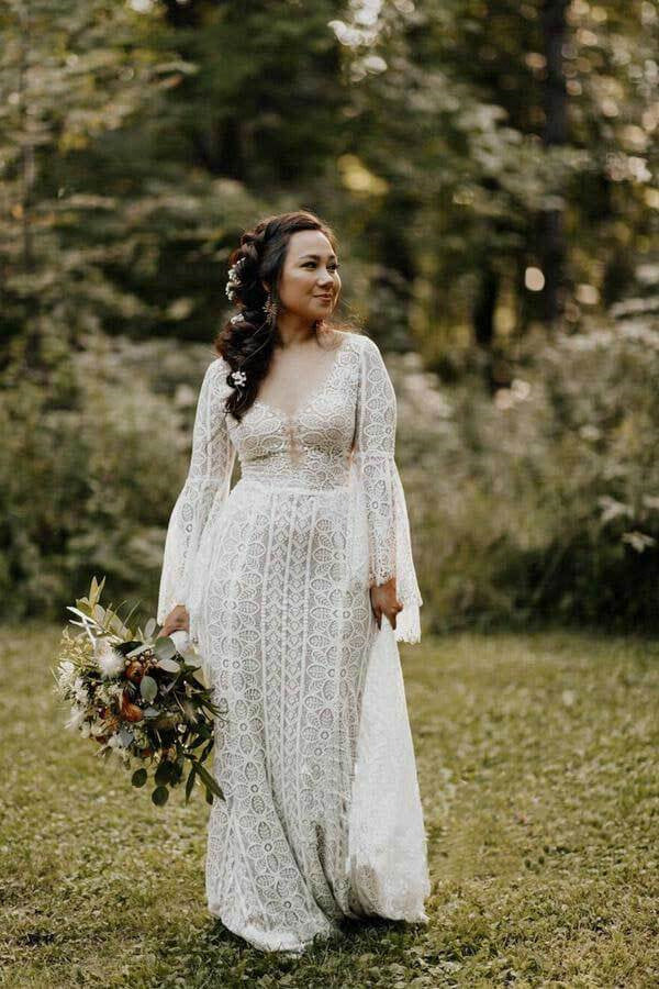 Long sleeve beach wedding dress discount