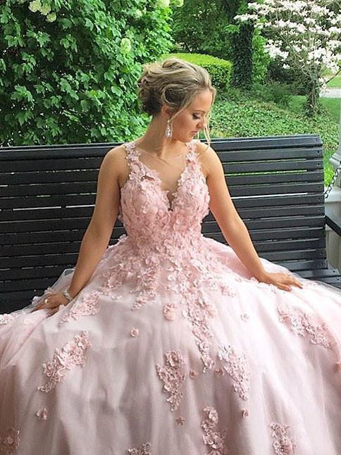 Elegant Pink Ball Gown Prom Dresses With Lace Appliques INO90