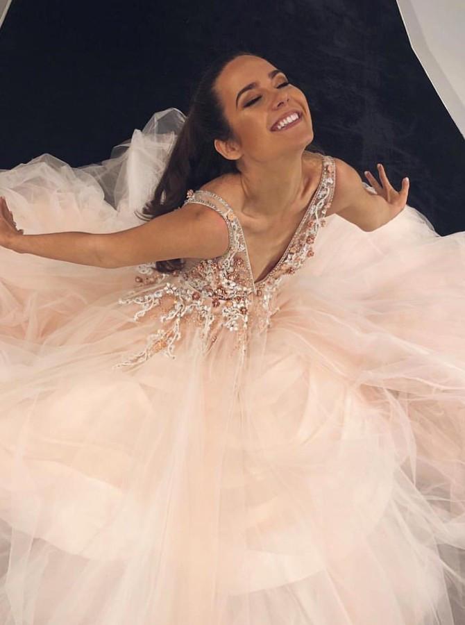 Charming A-Line V-Neck Floor-Length Pink Tulle Prom Dress with Appliques Beading INI68