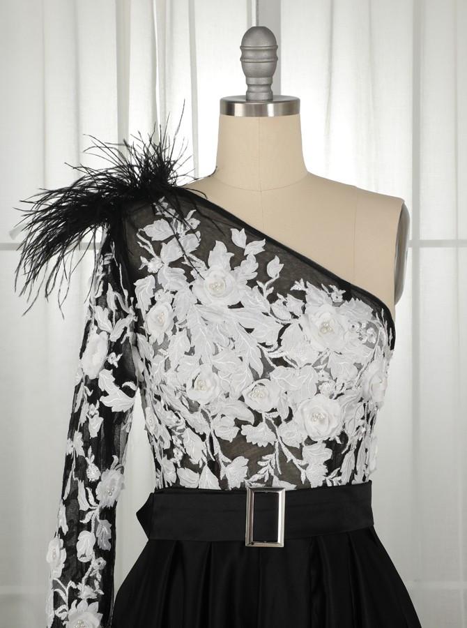 A-Line One-Shoulder Black Long Lace Appliqued Split Prom Dress with Pockets INJ11