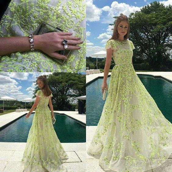 A-Line Lace Cap Sleeves Daffodil Tulle Long Prom Dress with Appliques INE46