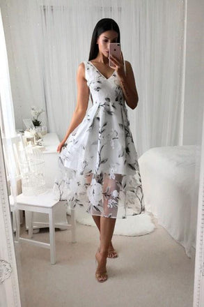 A-Line V-Neck Printed Tea Length Prom Dress with Pleats INL40