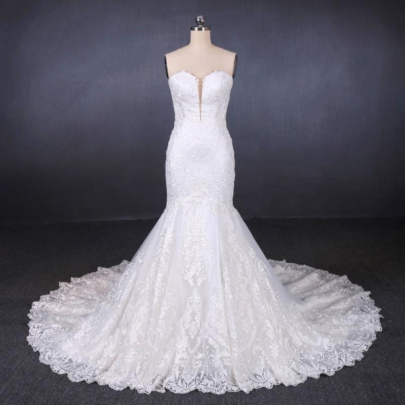 Sweetheart Mermaid Lace Appliques Button Back Long Wedding Dress INQ29