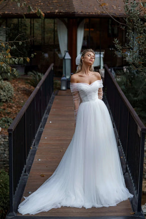 Popular Wedding Dresses, Off Shoulder Long Bridal Gowns, Tulle Newest Wedding Dresses IN1984