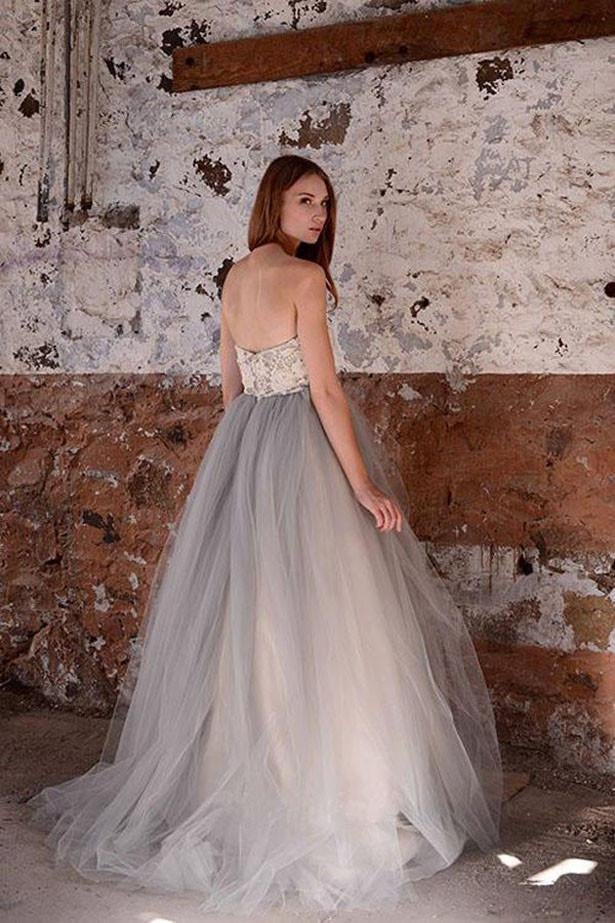 Sexy White Top A-line Lace Grey Tulle Strapless Sweetheart Neck Wedding Dresses IN388
