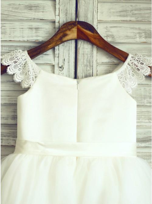 A-Line Round Neck White Flower Girl Dress with Sash Lace INP26