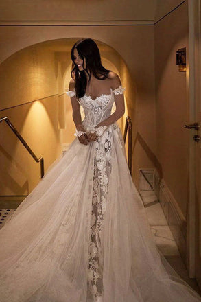 Elegant Sweetheart Off-Shoulder Appliques A Line Tulle Wedding Dress IN1981