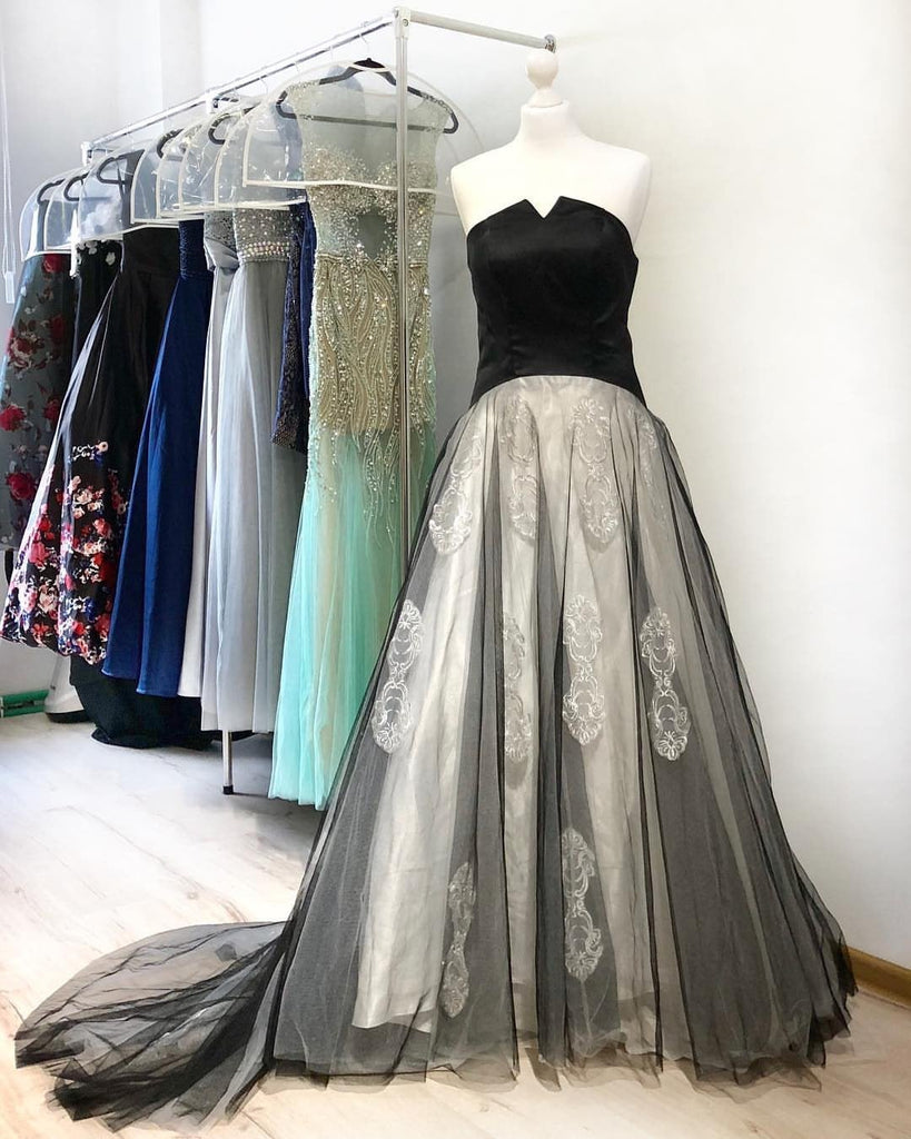 A Line Black Strapless Appliques Long Cheap Prom Dresses INI48