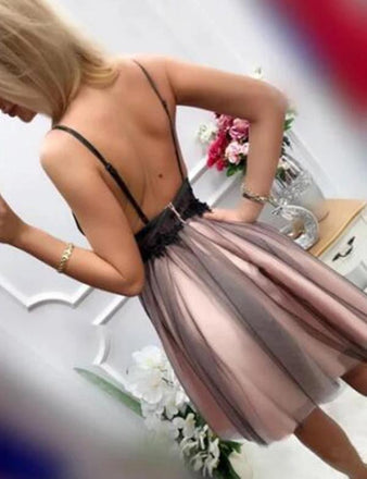 Stylish A Line V Neck Gray Short Homecoming Dresses With Appliques INO43