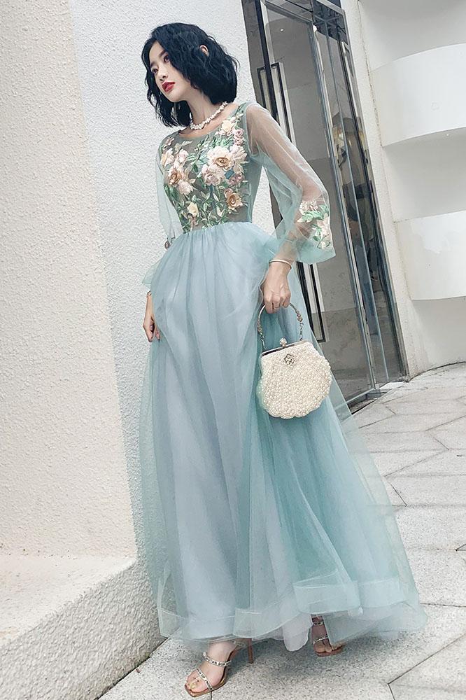 A Line Long Sleeves Round Neck Tulle Floral Appliques Prom Dresses INQ83