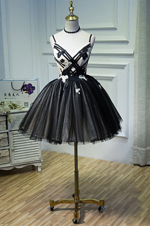 A Line Spaghetti Straps Tulle Black Short Homecoming Dress With Appliques INN46
