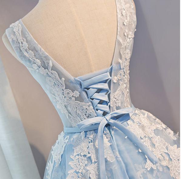 A Line Lace Appliques Round Neck Sky Blue Short Homecoming Dresses IND7