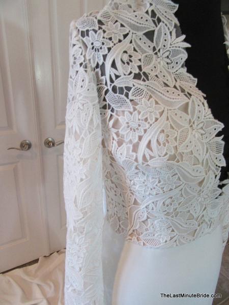 beautiful Sexy Deep V-Neck Lace Top Long Sleeve Mermaid Wedding Dress IN803