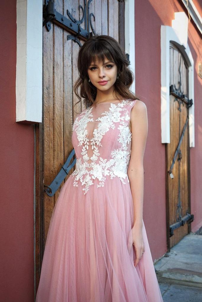 A-line Bateau Pink Tulle Long Prom Dress Applique Formal Gowns INR53