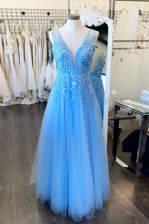 A-line V Neck Blue Long Prom Dress Applique Tulle Evening Dresses INR63