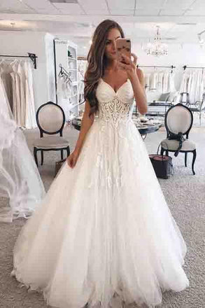 Elegant A-Line Spaghetti Straps Long Tulle Wedding Dress with Appliques INF1