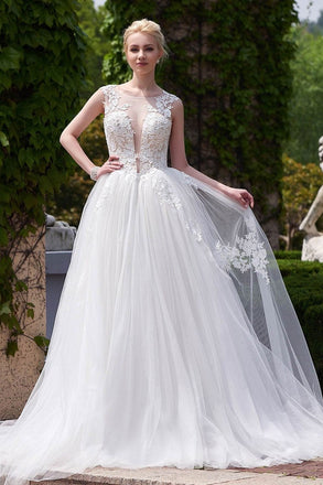 Designer White A-line Scoop Neck Tulle Court Train Appliques Lace Backless Wedding Dresses IN231