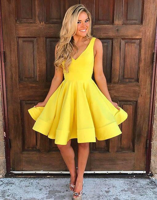 Cute V Neck Yellow Sleeveless A Line Short Homecoming/Prom Dresses IN275