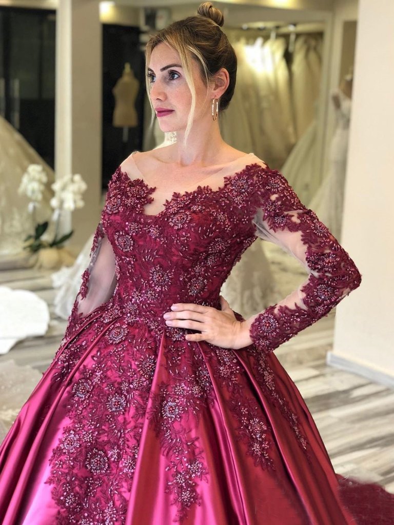 Long Sleeves Lace Appliques Burgundy Court Train Ball Gown Prom Dress INS8