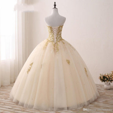 Sweetheart Tulle Long Ball Gown Prom Dresses With Appliques INH19