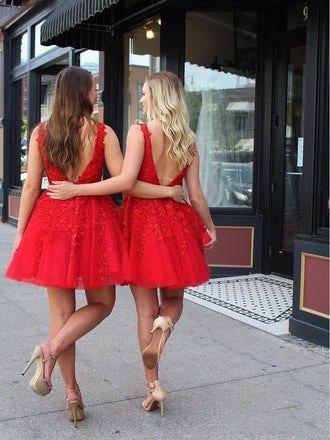 Red Lace Applique Beaded Homecoming Dresses V Neck Tulle Short Prom Dress INO11