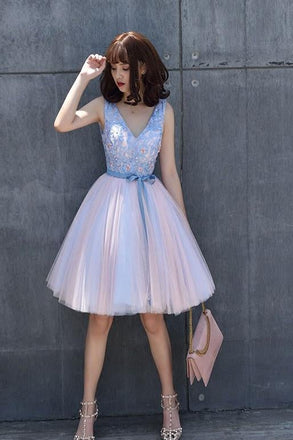 V-Neck Homecoming Dresses,Lace Homecoming Dress,Elegant Homecoming Dresses,Short Homecoming Dresses,A Line Prom Dress,Prom Dresses for Teens