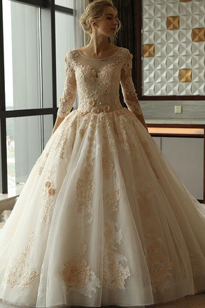 3/4 Sleeve Lace Appliques Tulle Ball Gown Plus Size Wedding Dress IN639